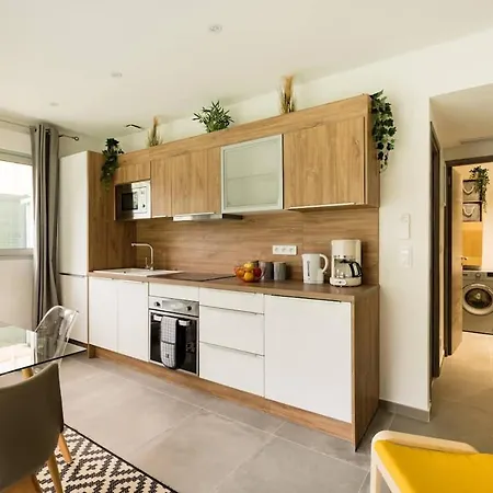 Stylish New 1 Bedroom In Juan Les Pins Apartment Antibes